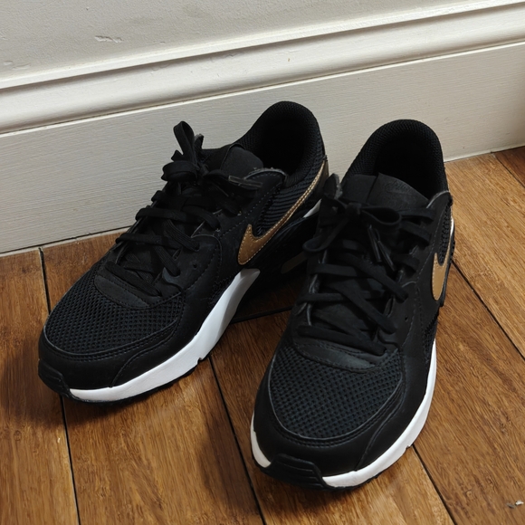 Nike Air Max Black and Gold Sneakers - Picture 6 of 10